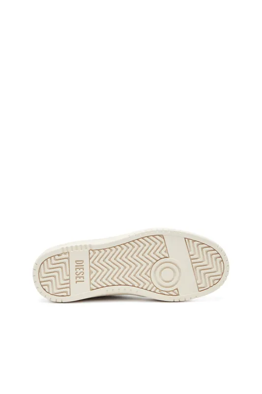 Diesel S-ukiyo V2 Low (Y03363P5576T1015 https://nl.diesel.com/en/sneakers/s-ukiyo-v2-low-white/Y03363P5576T1015.htm)