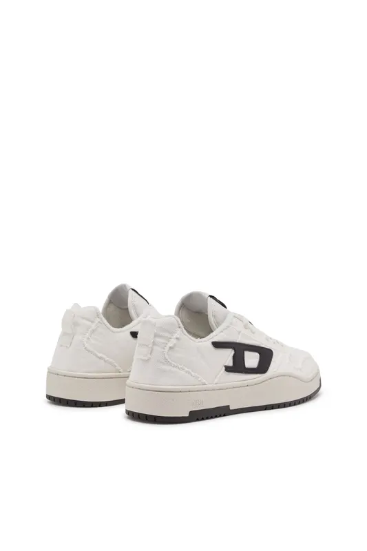 Diesel S-ukiyo V2 Low (Y03363PS923T1016 https://nl.diesel.com/en/sneakers/s-ukiyo-v2-low-multicolor/Y03363PS923T1016.htm)