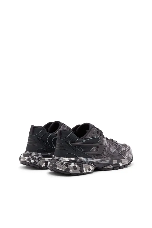 Diesel S-serendipity Pro-x1 (Y03373P6348H1532 https://nl.diesel.com/en/sneakers/s-serendipity-pro-x1-black/Y03373P6348H1532.htm)