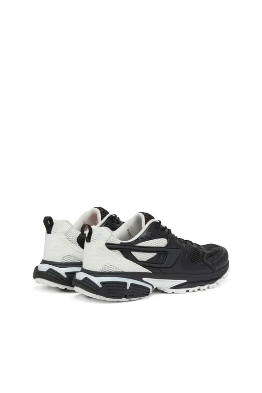 Diesel S-serendipity Pro-x1 (Y03373P6369H1532 https://nl.diesel.com/en/sneakers/s-serendipity-pro-x1-multicolor/Y03373P6369H1532.htm)