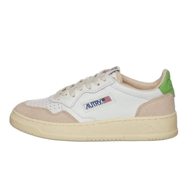 Autry Medalist Low White / Bud Grn (AULWLS65)