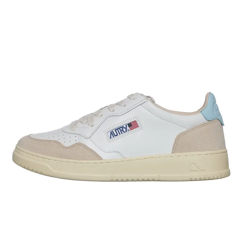 Autry Medalist Low White / St Blue (AULMLS69)