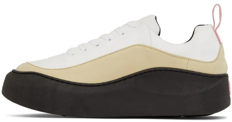 Carne Bollente White & Beige Classic Sneakers (FCBLUCLSK053A8)