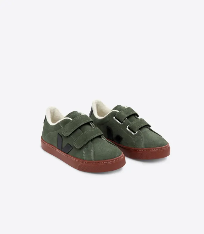 Veja ESPLAR FURED SUEDE MUD BLACK (SF0303411C)