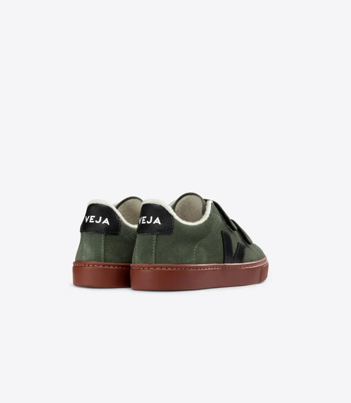 Veja ESPLAR FURED SUEDE MUD BLACK (SF0303411C)