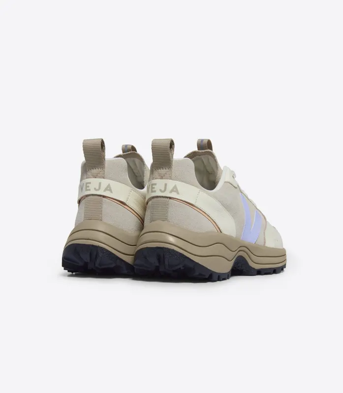 Veja VENTURI SUEDE ALMOND SWAN (VC0303543A)