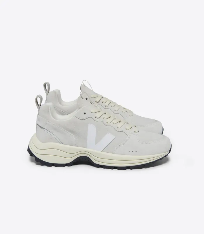 Veja VENTURI SUEDE NATURAL WHITE (VC0303546A)
