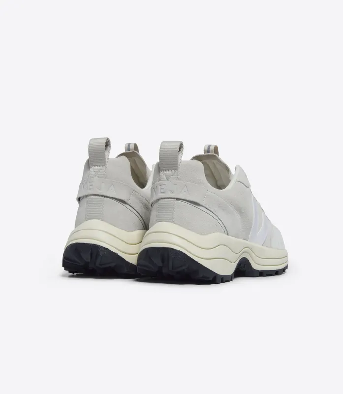 Veja VENTURI SUEDE NATURAL WHITE (VC0303546A)