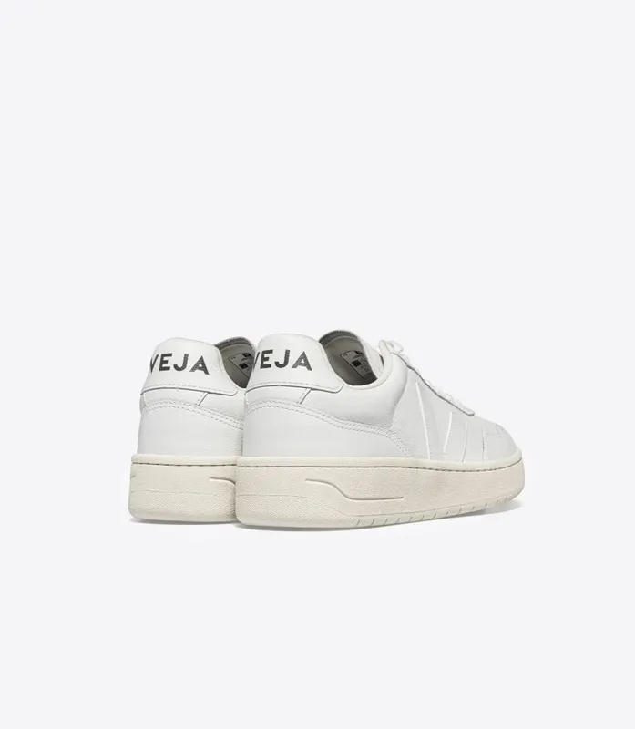 Veja V-90 LEATHER WHITE (VD2003380A)