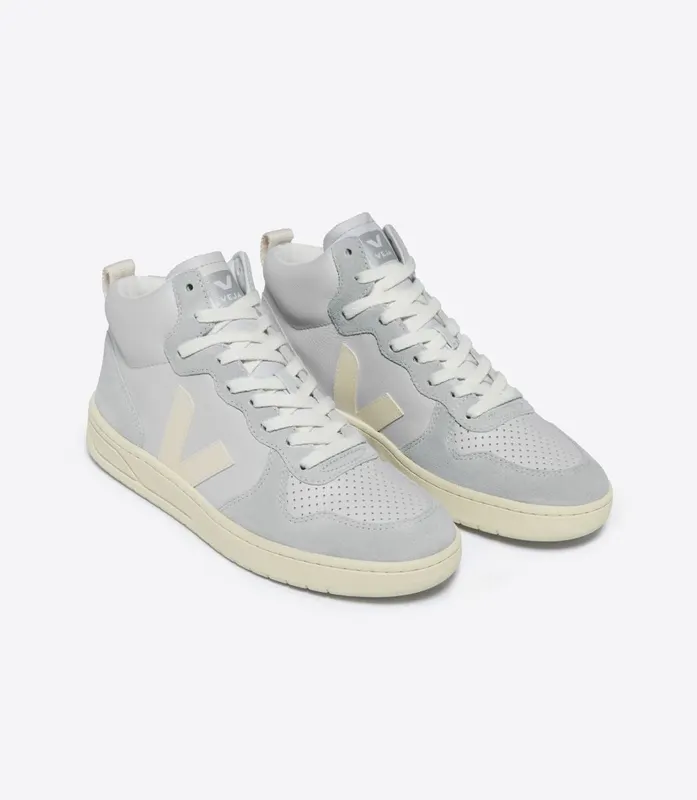 Veja V-15 LEATHER PEARL CASHEW (VQ2003590A)