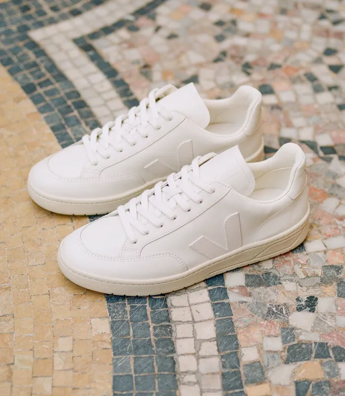 Veja V-12 LEATHER WHITE (XD022297)