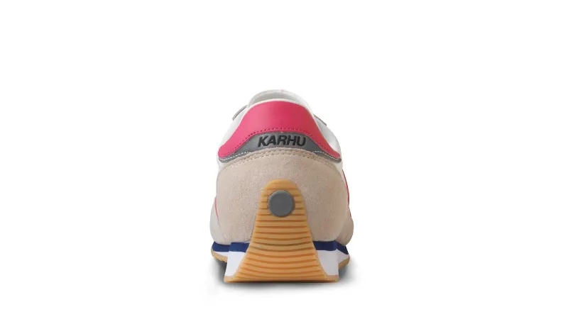 Karhu Mestari – White / Beetroot Purple (F805028)