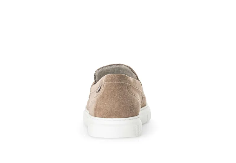 Gabor Sneaker low Braun (1023.15.01)