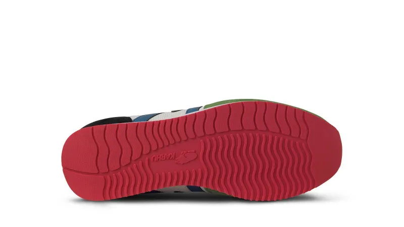 Karhu Albatross 82 – Jet Black / Coronet Blue (F807048)