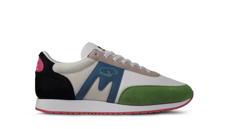 Karhu Albatross 82 – Jet Black / Coronet Blue (F807048)