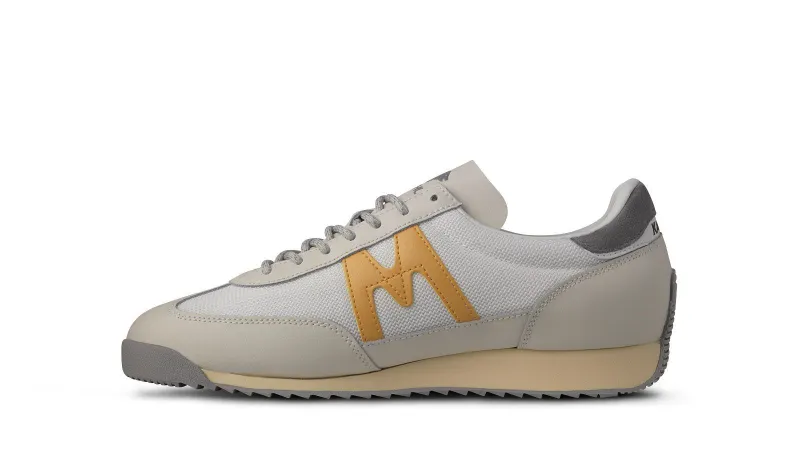 Karhu Mestari – Lily White / Banana (F805071)