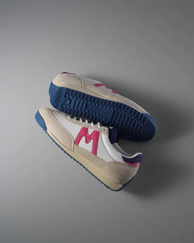 Karhu Mestari – Whitecap Gray / Hot Pink (F805068)