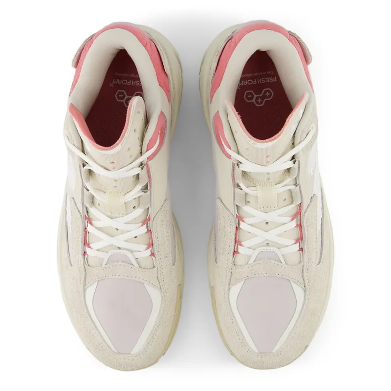 New Balance Fresh Foam BB v2 Moonbeam / Linen / Signal Pink (BBFRSHV2-46221)