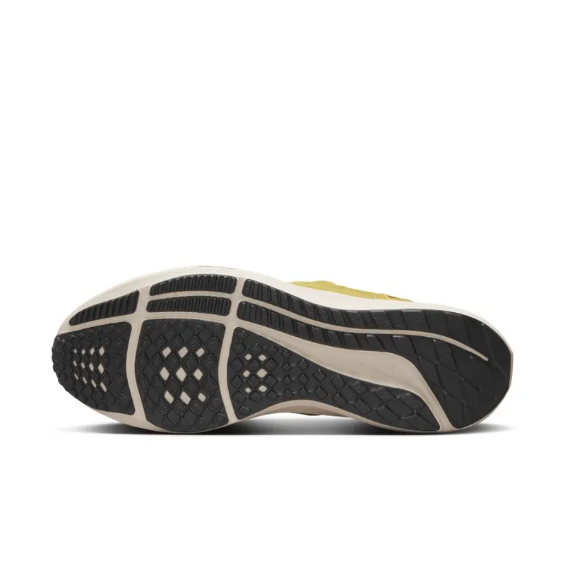 Nike Air Huarache 20Y24 x Patta ‘Saffron Quartz and Sand Drift’ (FJ4201-300)