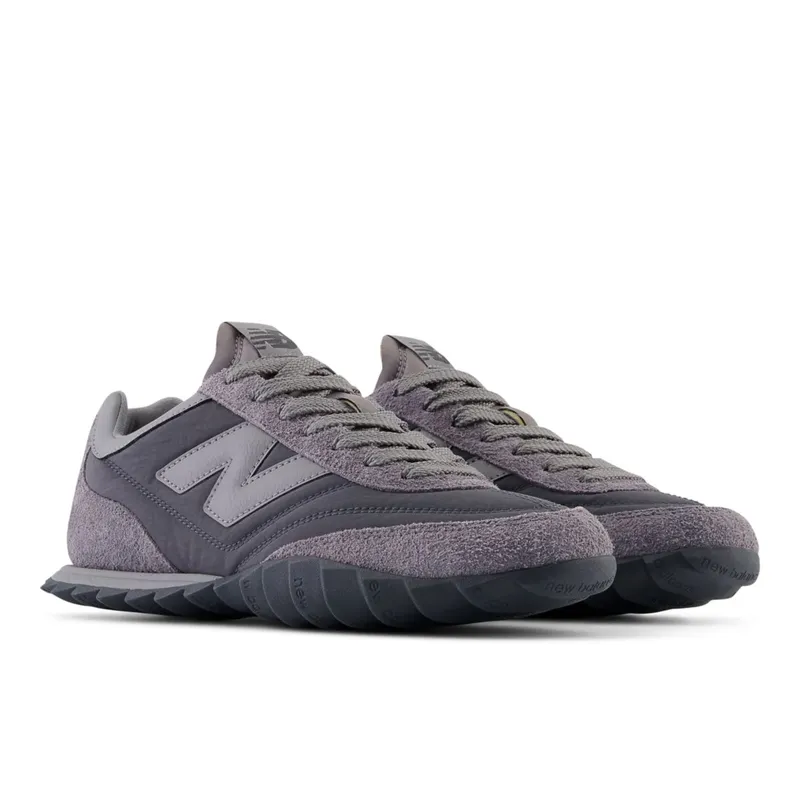 New Balance RC30 Blacktop / Magnet (URC30V1-43985)
