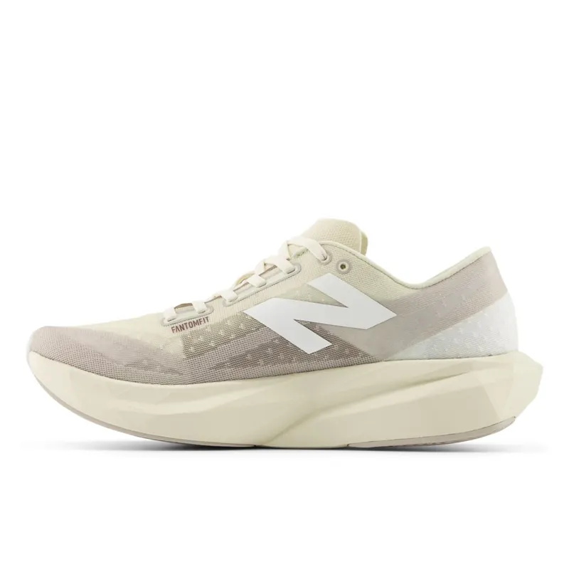 New Balance Sydney’s Signature Collection FuelCell Rebel v4 Linen / Moonrock / White (WFCXV4-48703)