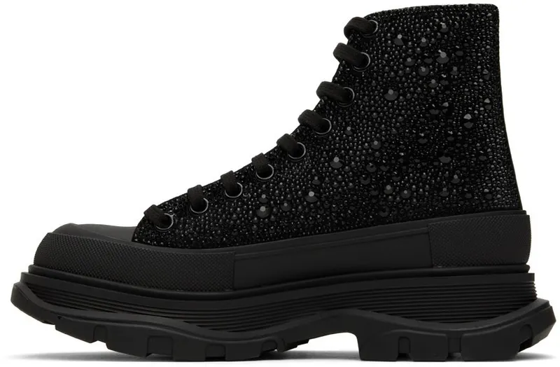Alexander McQueen Black Stud High-Top Sneakers (688538WHCEJ)