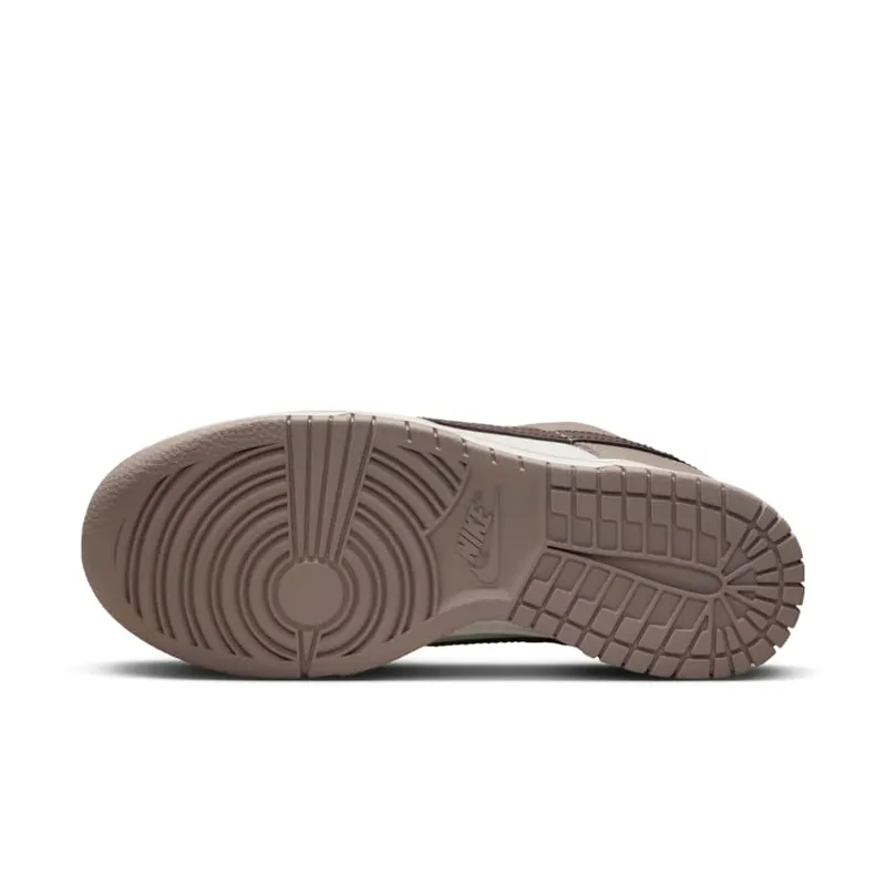 Nike Dunk Low Diffused Taupe (W) (DD1503-125)