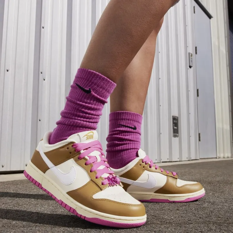 Nike Dunk Low Just Do It Bronzine Pink (W) (FD8683-700)