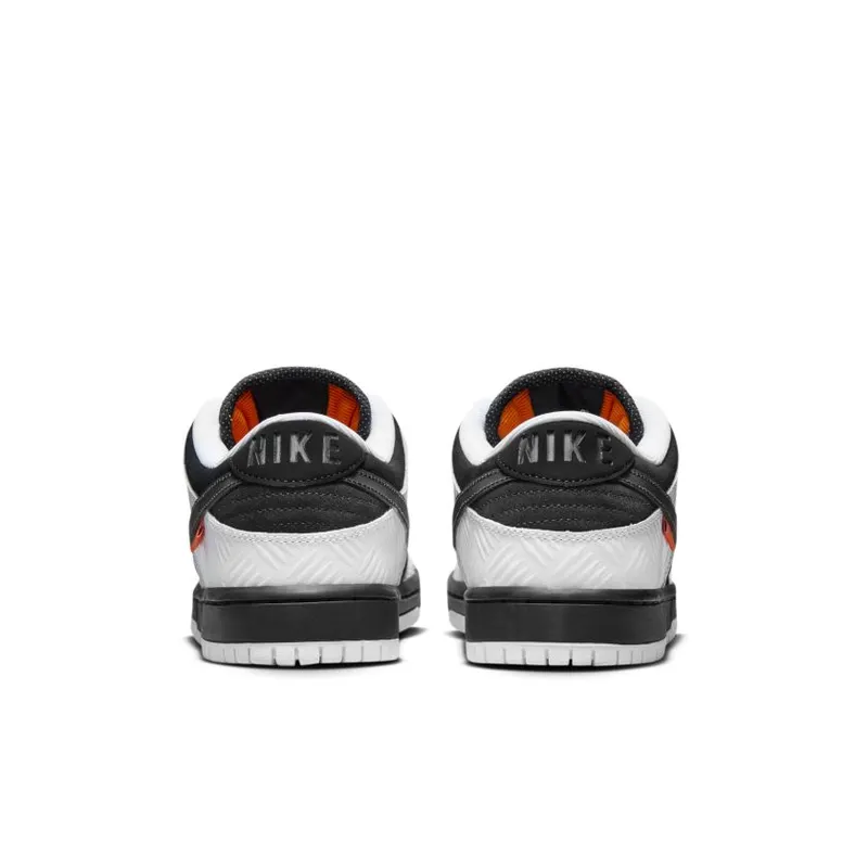 Nike SB Dunk Low Pro TIGHTBOOTH Black White (FD2629-100)
