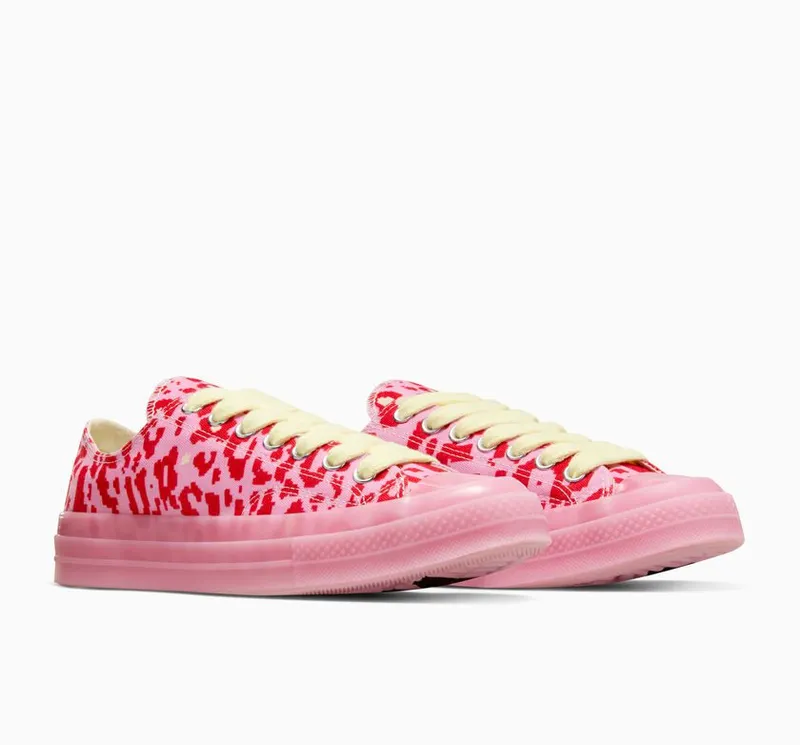 Converse Converse x GOLF le FLEUR* Camo Chuck 70 Roze/multi/roze (A08165C)