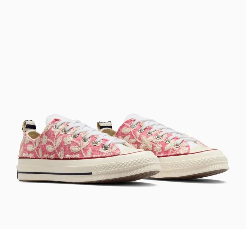 Converse Chuck 70 Canvas LTD Floral Crafted Flowers (A11224C)