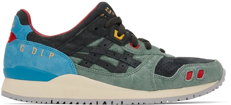 Asics Black & Green Gel-Lyte III OG Sneakers (1201A755.021)