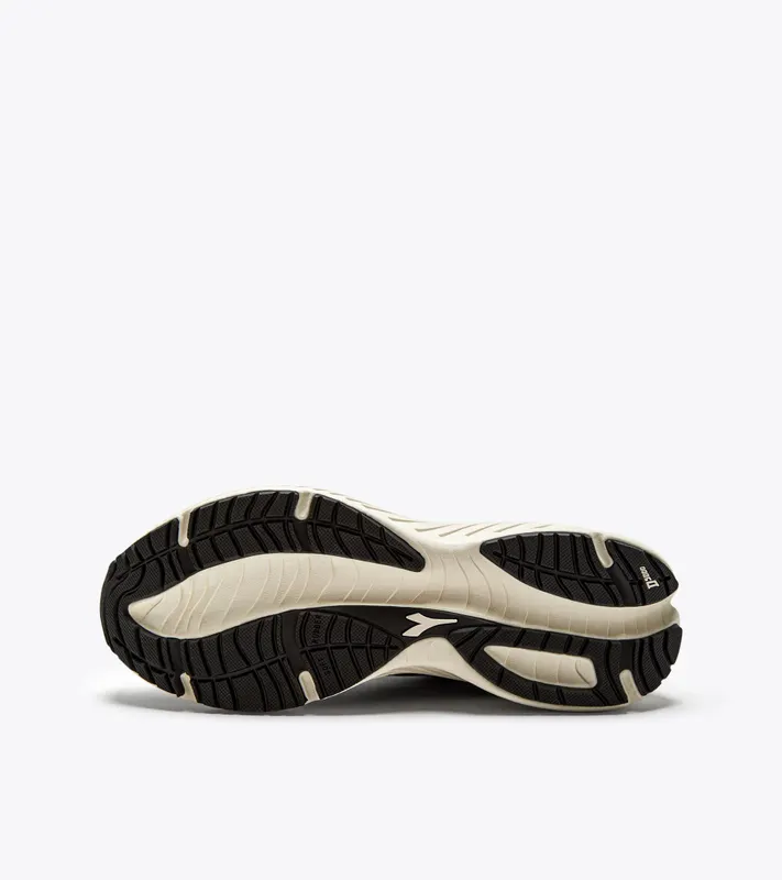 Diadora Strada W Black / Whisper White (101.179543_C2609)