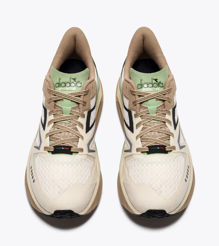 Diadora Atomo V7000-2 Whisper White / Irish Cream (101.180223_D0870)