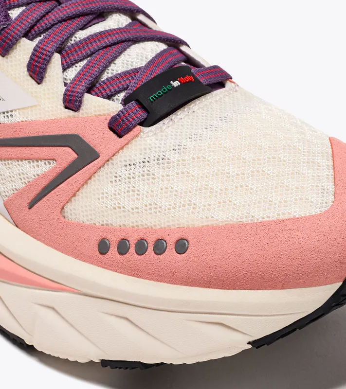 Diadora Atomo V7000-2 Whisper White / Peach Amber (101.180223_D0871)