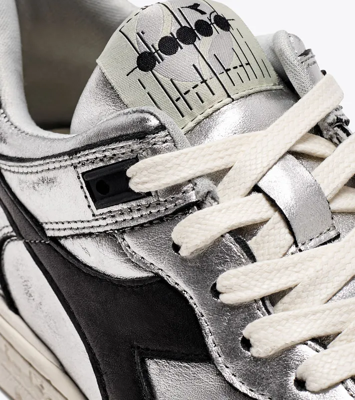 Diadora B.560 Silver Used Wn Silver Metallized / Black (201.181203_C4702)