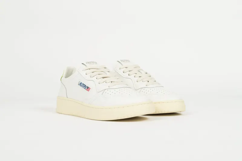 Autry Medalist Low LL60 “White/Lime” (AUL-LL60-WHT-GRN)