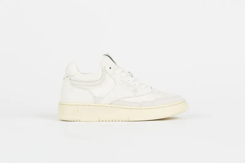 Autry Open Mid CE11 “White/Bone / Beige” (AOM-CE11)