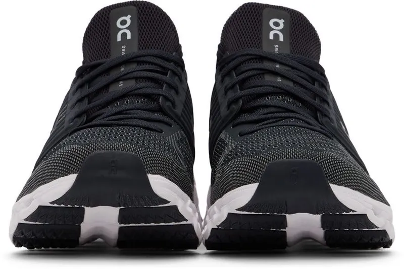 On Black Cloudswift Sneakers (41.99585)