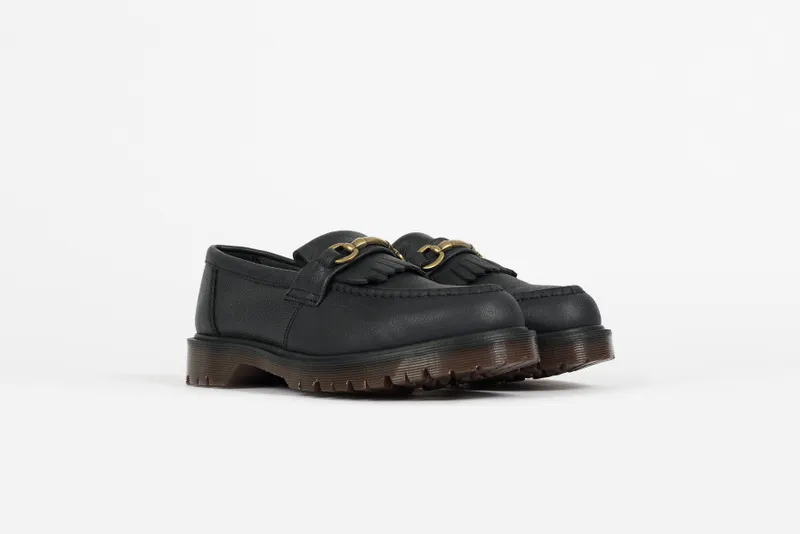 Dr. Martens Adrian Snaffle “Black” (30610001)