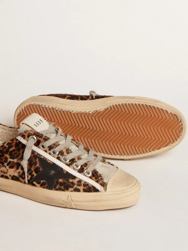 Golden Goose V-Star (GWF00129.F005030.81629)