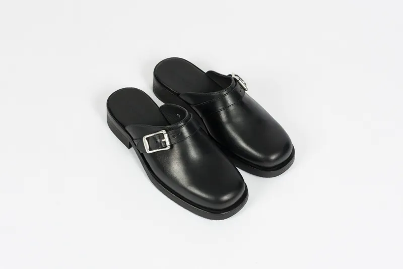 Our Legacy Camion Mule “Black” (A2217CVSE-BLK)