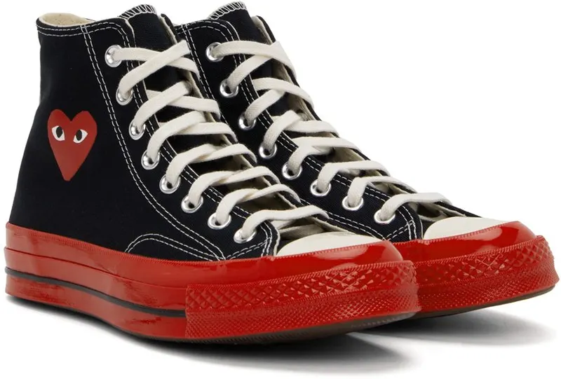 Comme des Garçons Play Off-White Converse Edition Chuck 70 High-Top Sneakers (P1K124)