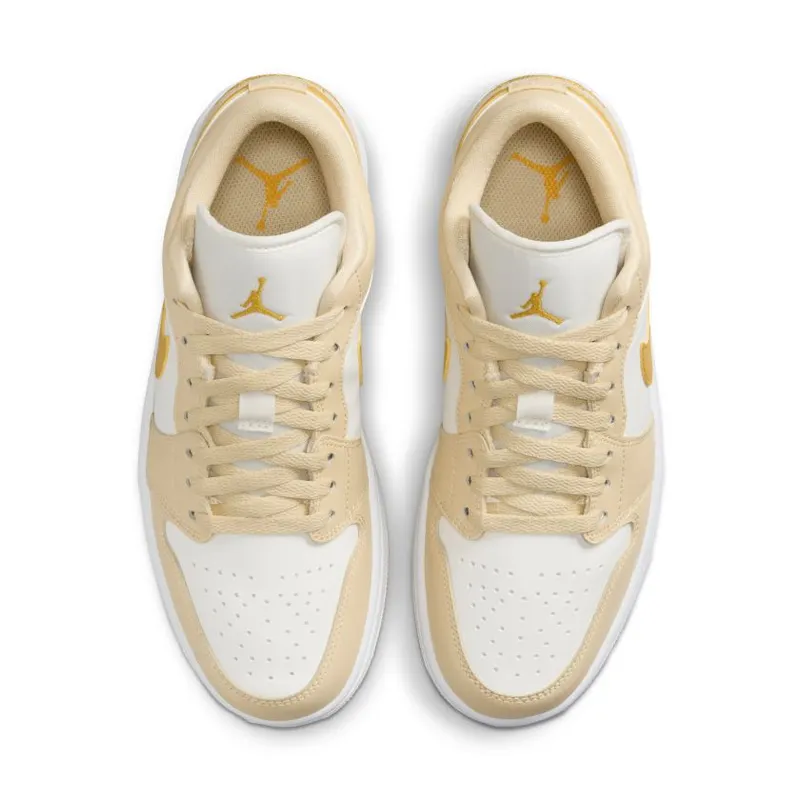 Air Jordan 1 Low WMNS ‘Team Gold’ (DC0774-170)