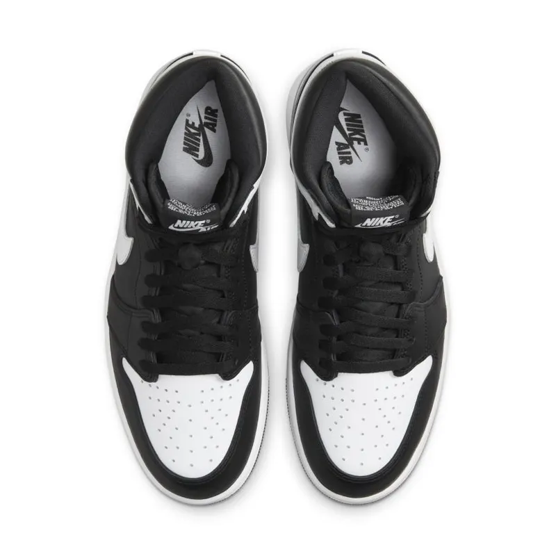 Air Jordan 1 High OG ‘Reverse Panda’ (DZ5485-010)