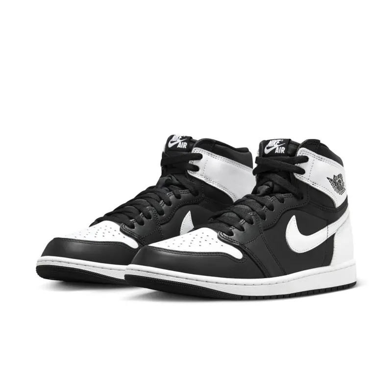 Air Jordan 1 High OG ‘Reverse Panda’ (DZ5485-010)