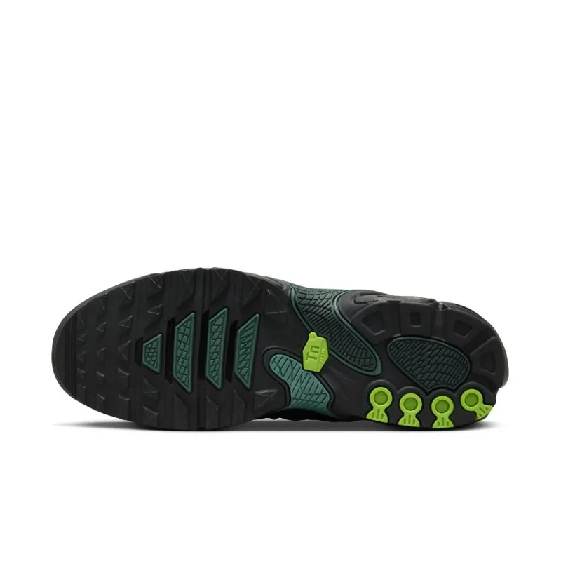Nike Air Max Plus TN Drift ‘Green Strike’ (FD4290-006)