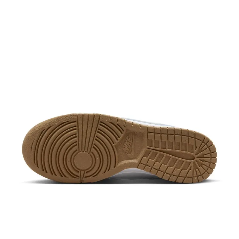 Nike Dunk Low WMNS ‘Football Grey’ – Next Nature (FN6345-100)
