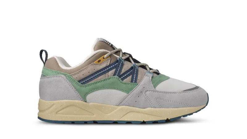 Karhu Fusion 2.0 – Dawn Blue / Basil (F804107)