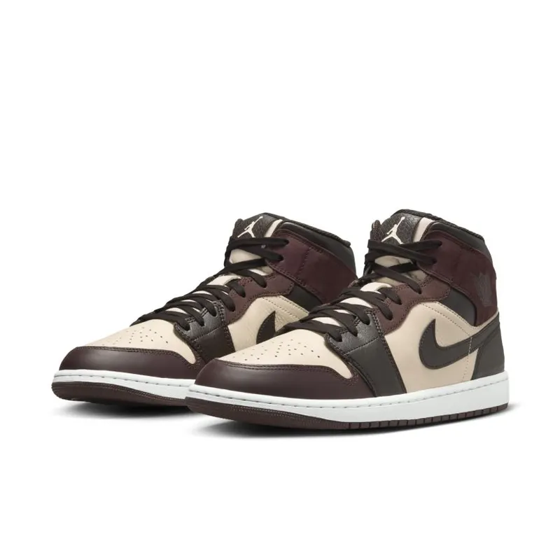 Air Jordan 1 Mid SE ‘Paris YMCA’ (FZ4359-200)